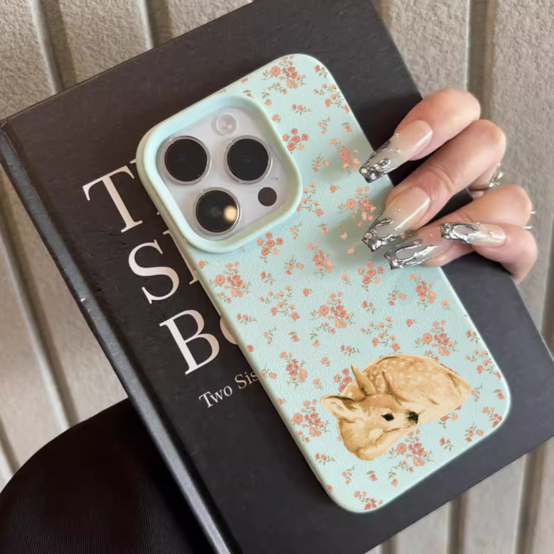 Cute Deer Full Floral Pattern  - Phone Accessories To Sell recension och pris