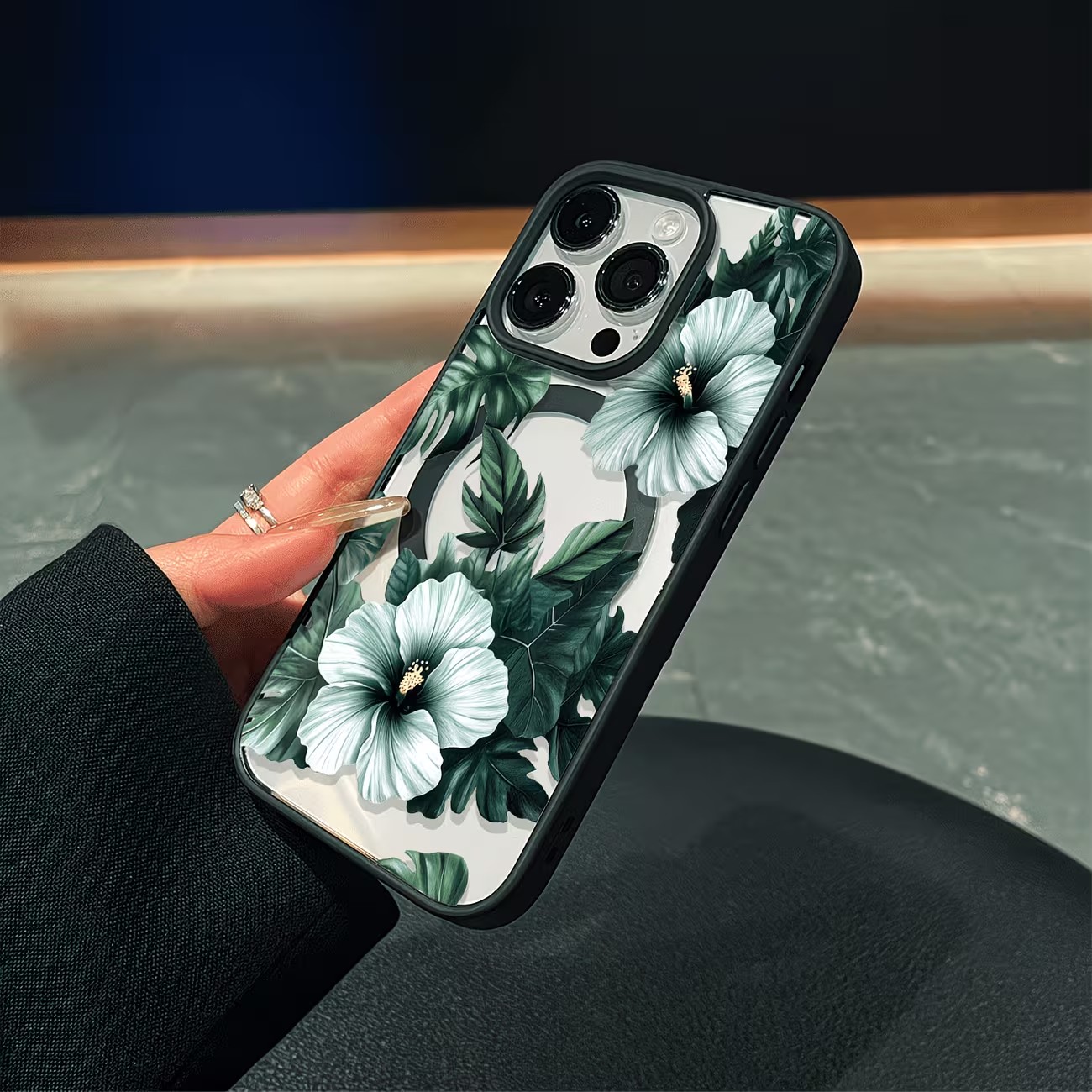 Green Floral Print Phone Case  - Phone Accessories To Sell recension och pris