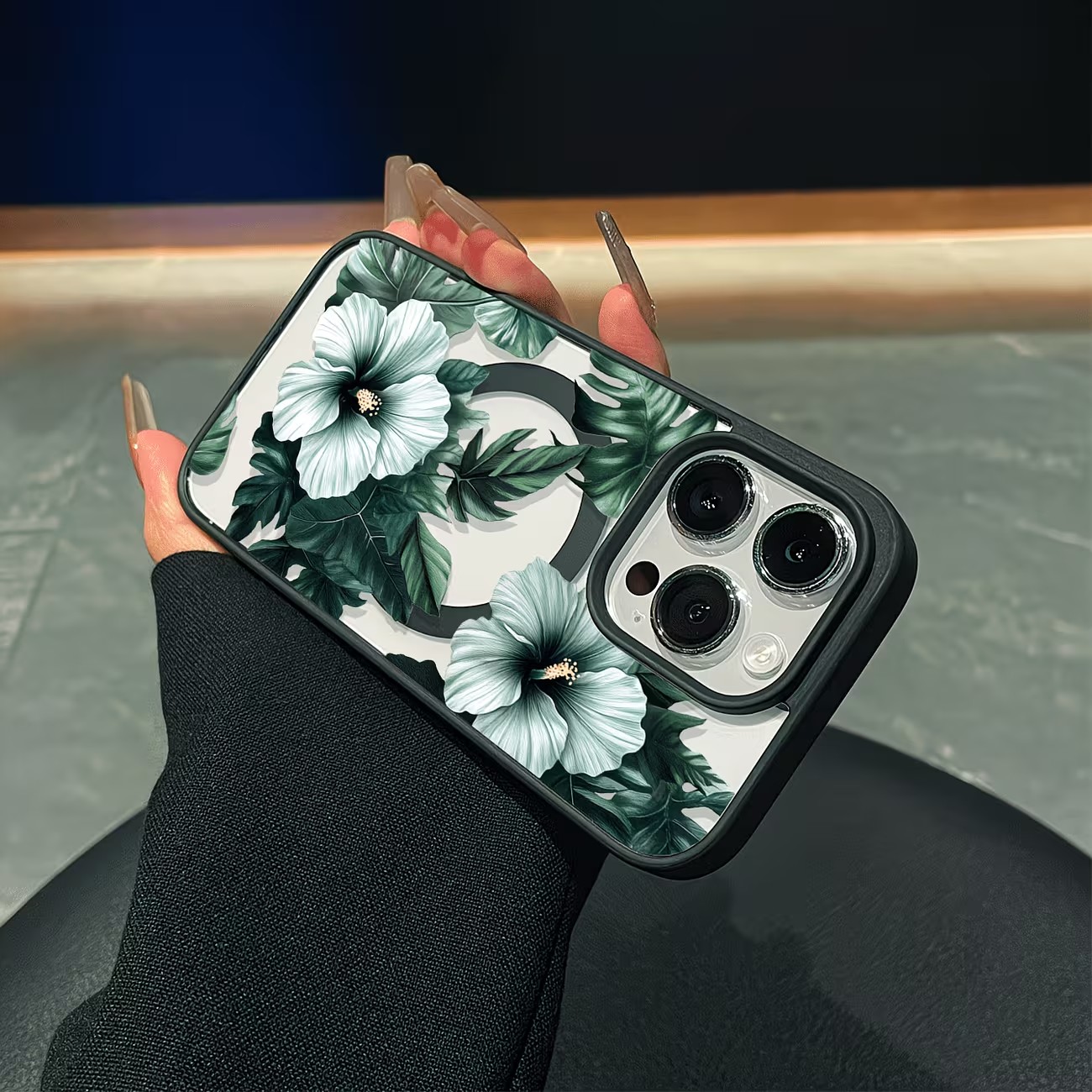 Green Floral Print Phone Case  - Phone Accessories To Sell recension och pris